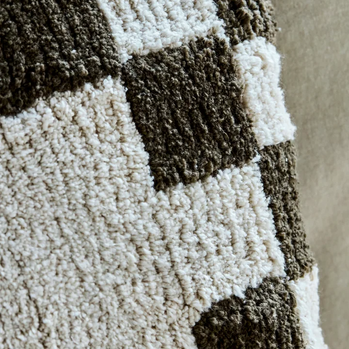 House Doctor - Chess Kissenbezug, 50 x 50 cm, grün / off-white