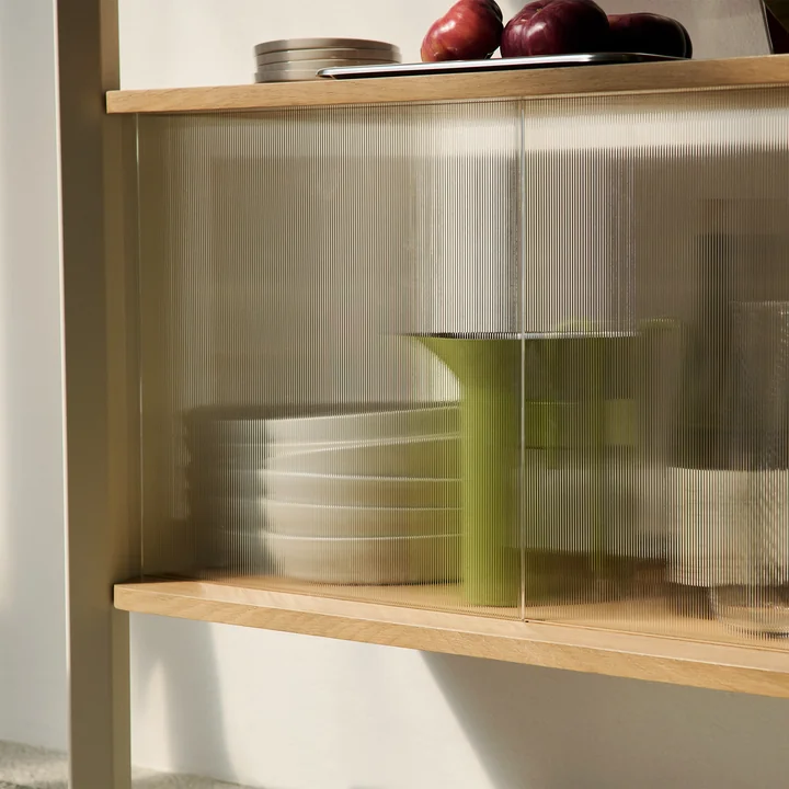 &Tradition - Rombe IF3 Regal mit Schrankelement, Eichenfurnier / alabaster / Regalböden Eichenfurnier