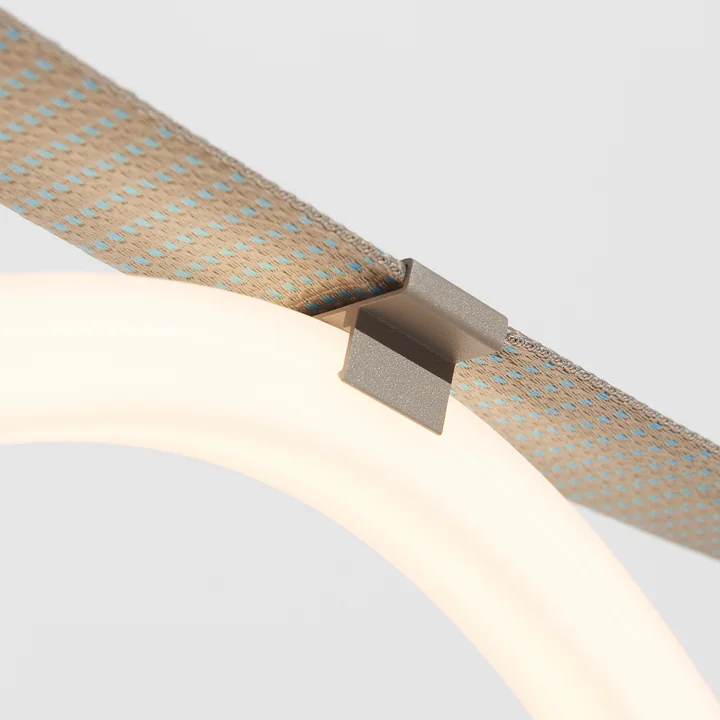 Petite Friture - Spline LED Pendelleuchte, 450 cm, beige / blau