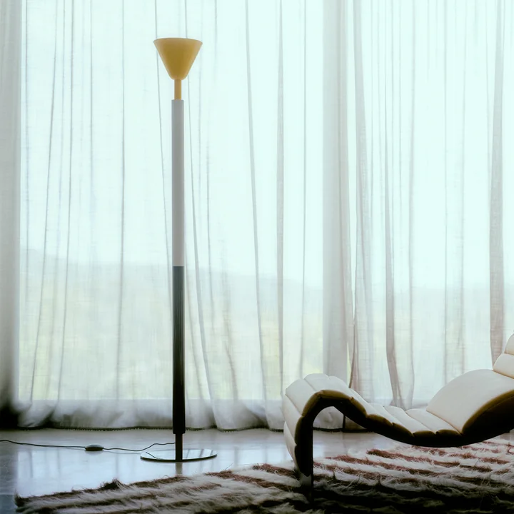 Petite Friture - Pyl LED Stehleuchte, H 180 cm, mehrfarben