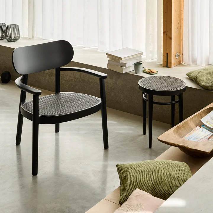 Thonet - 214 RH Hocker, Rohrgeflecht Dark Melange mit Kunststoffstützgewebe / Buche schwarz (TP 29)