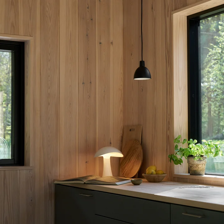 Louis Poulsen - Rumee 220 Portable Akku LED-Tischleuchte, cloud white