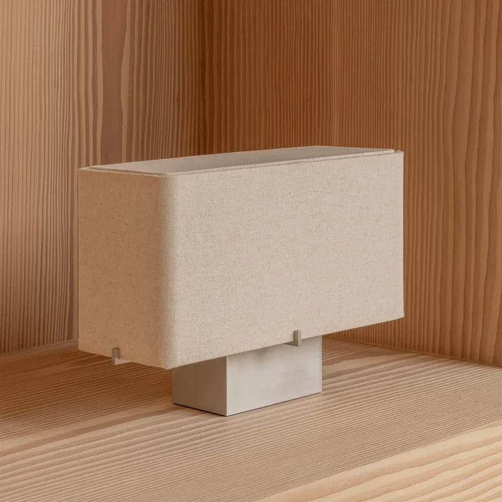 Audo - Nonna Tischleuchte, H 24, Aluminium