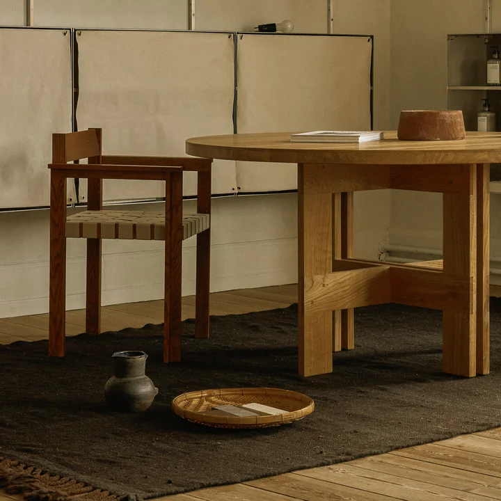 Frama - Symmetry Armlehnstuhl, Esche honey / oat