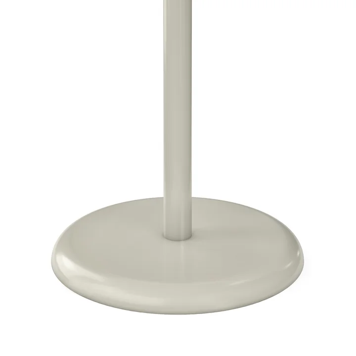 Tom Dixon - Groove Round Gartentisch, Ø 69,7 cm, putty Standfuss