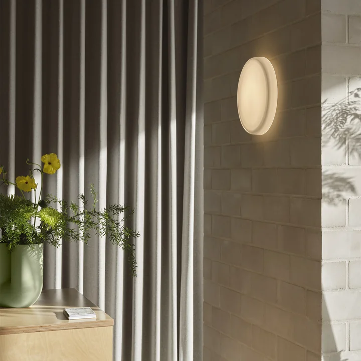 Muuto - Loop LED Wandleuchte / Deckenleuchte, weiss (ohne Kabel)