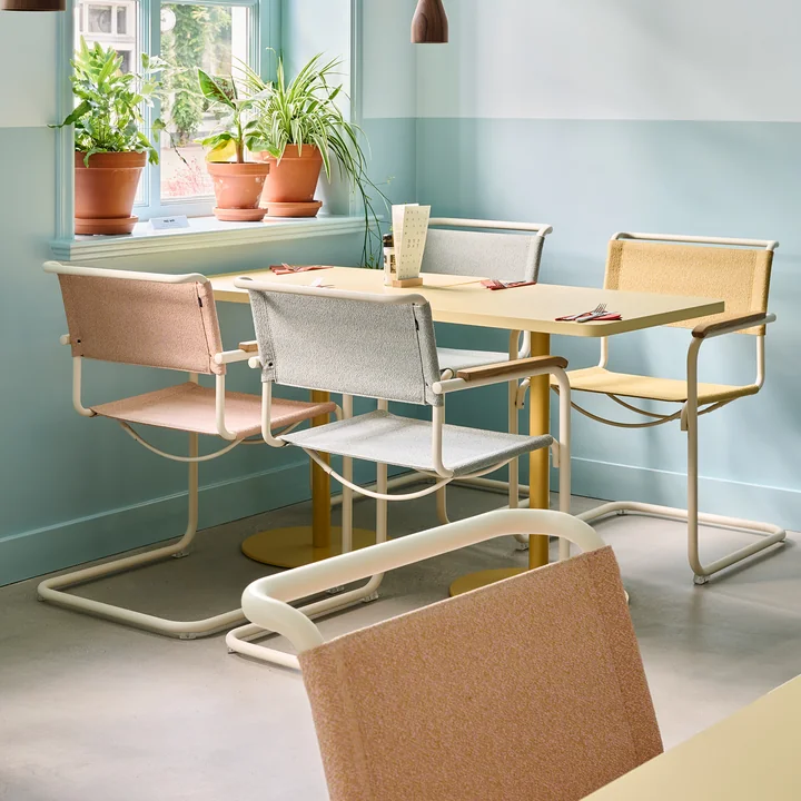 Thonet - S 34 V Armlehnstühle, perlweiss (Stoff Rohi Cento) / Armlehne Eiche geölt