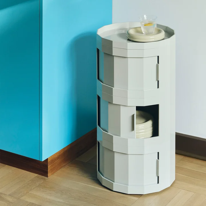 HAY - Facet Cabinet 30 mit Füssen und Rollen, misty grey