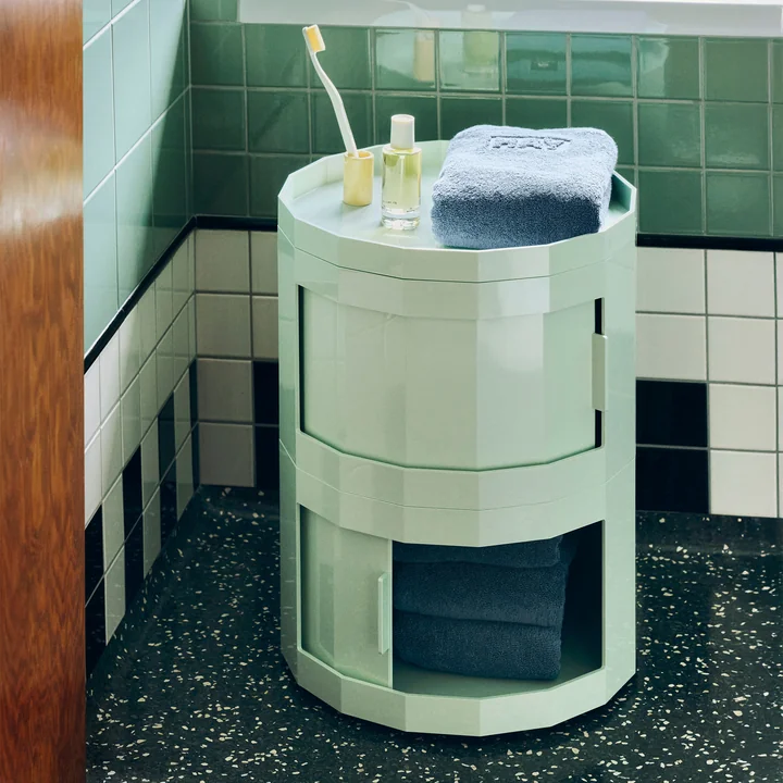 HAY - Facet Cabinet 20 mit Füssen und Rollen, soft mint