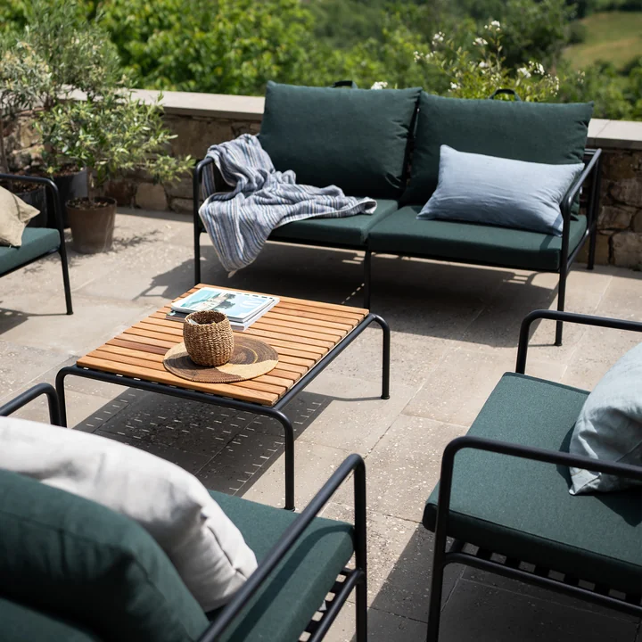 HOUE - AVON Sofa 2-Sitzer, schwarz / alpine mit AVON Tisch, Thermo-Esche / schwarz