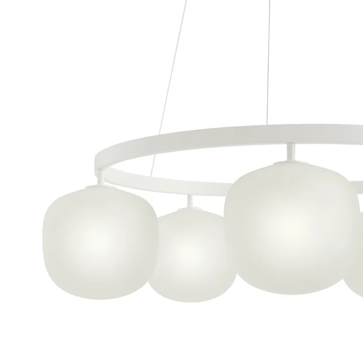 Muuto - Rime Kronleuchter, weiss