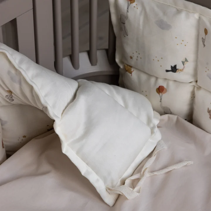 Sebra - Baby-Bettnestchen, abgesteppt / World of Sebra