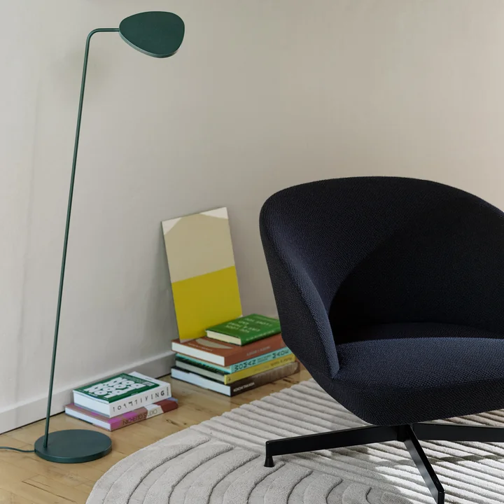 Muuto - Leaf LED-Stehleuchte, dunkelgrün