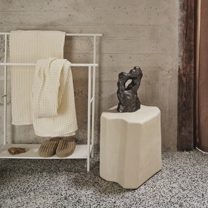Ferm Living - Dora Handtuchhalter, weiss