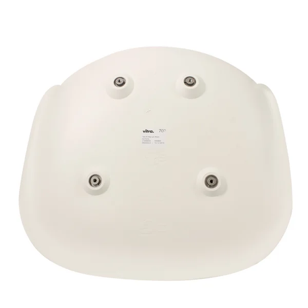 Die Re-Edition des Eames Plastic Side Chair DSW