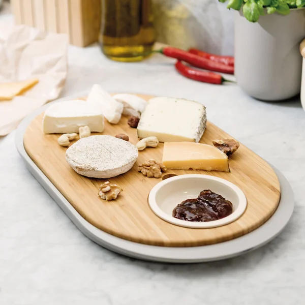 Leo zweiseitiges Tapas Brett mit Servierplatte von Berghoff in Bambus / grau