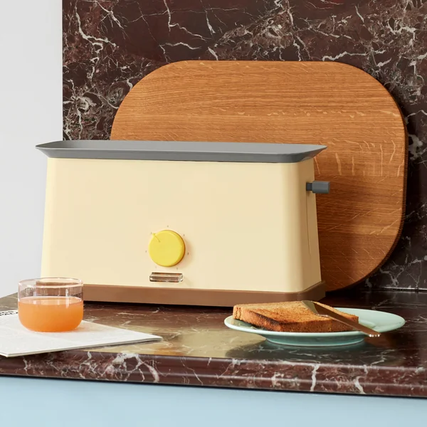 Sowden Toaster, gelb von HAY.