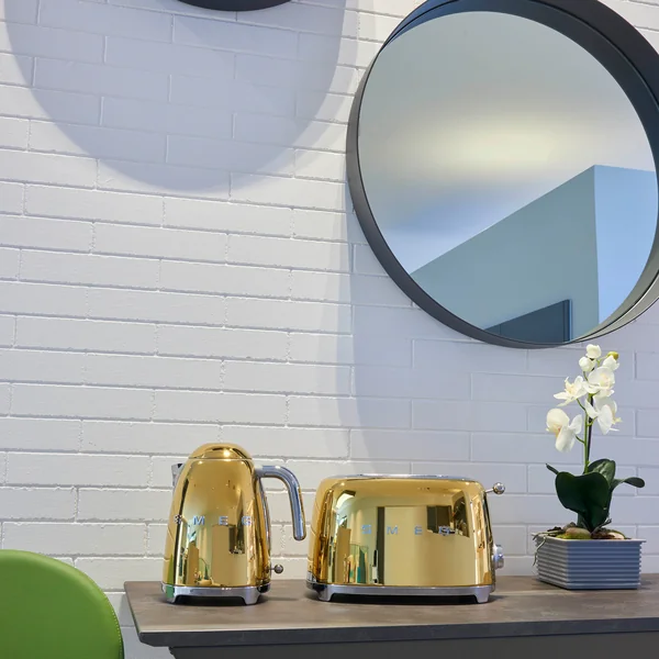 2-Scheiben Toaster TSF01 und Wasserkocher von Smeg