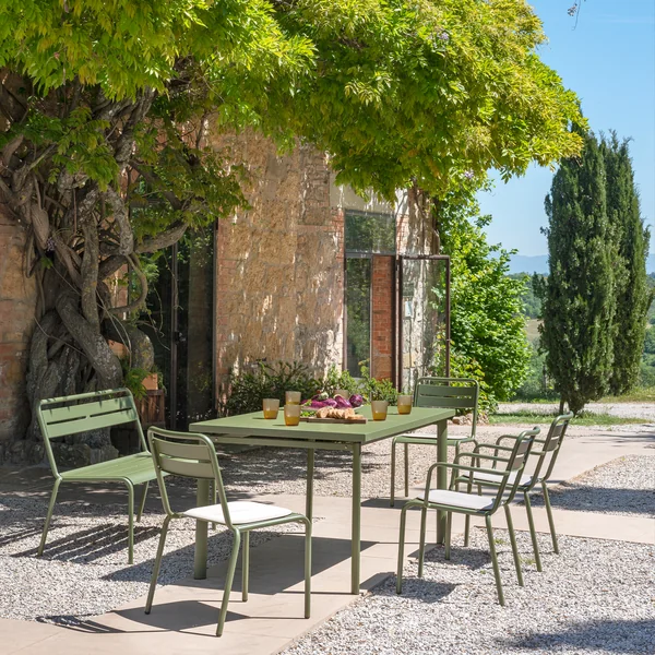 Star Stühle und Tisch von Emu