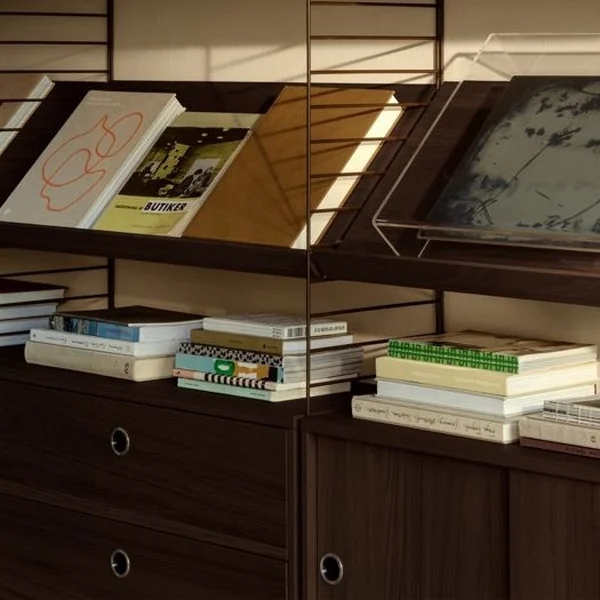 String Furniture - Eiche dunkel